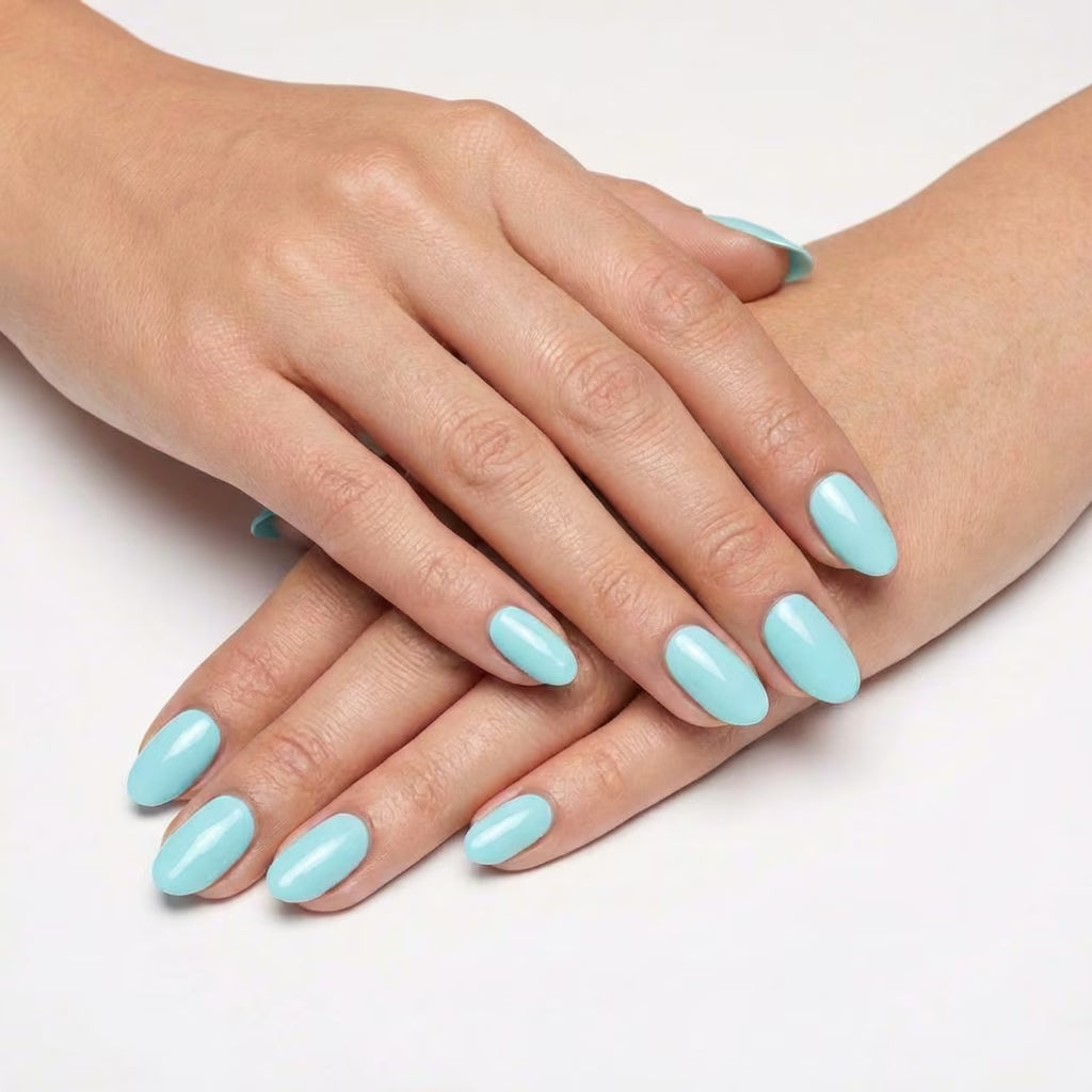 LILYCUTE Aqua Nail Gel Polish 7ml (X081) UV LED - LILYCUTE - Two Hands Swatch