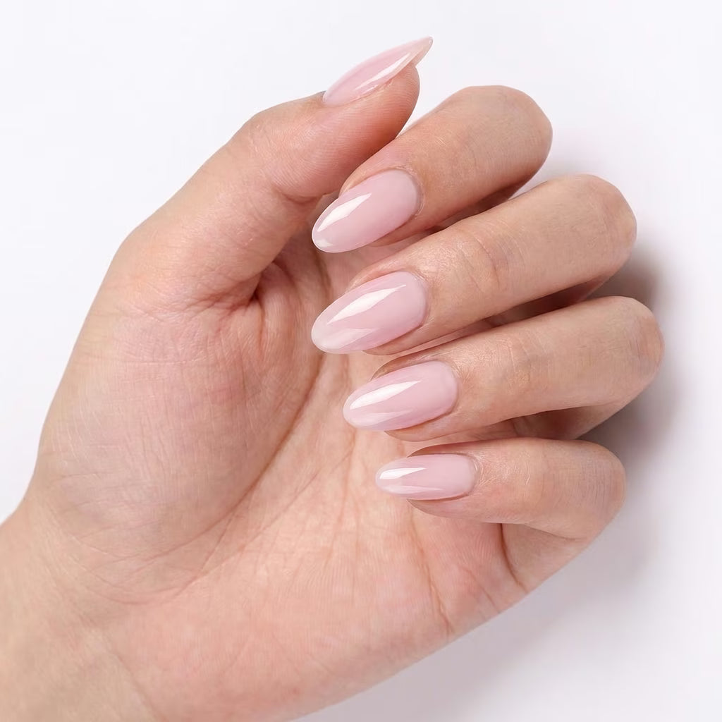 LILYCUTE Blush Pink Nail Gel Polish 7ml (X004) UV LED - LILYCUTE - Hand Swatch