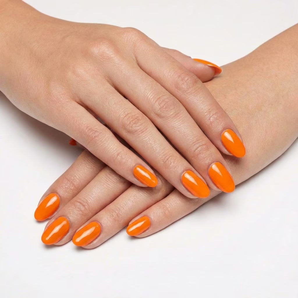 LILYCUTE Bright Orange Nail Gel Polish 7ml (X100) UV LED - LILYCUTE - Two Hands Swatch