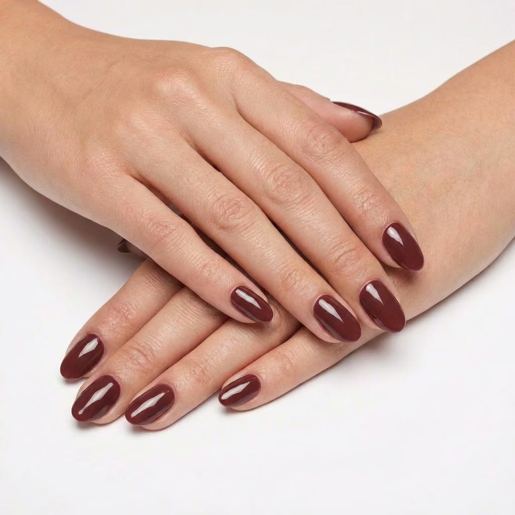 LILYCUTE Burgundy Brown Nail Gel Polish 7ml (X021) UV LED - LILYCUTE - Two Hands Swatch