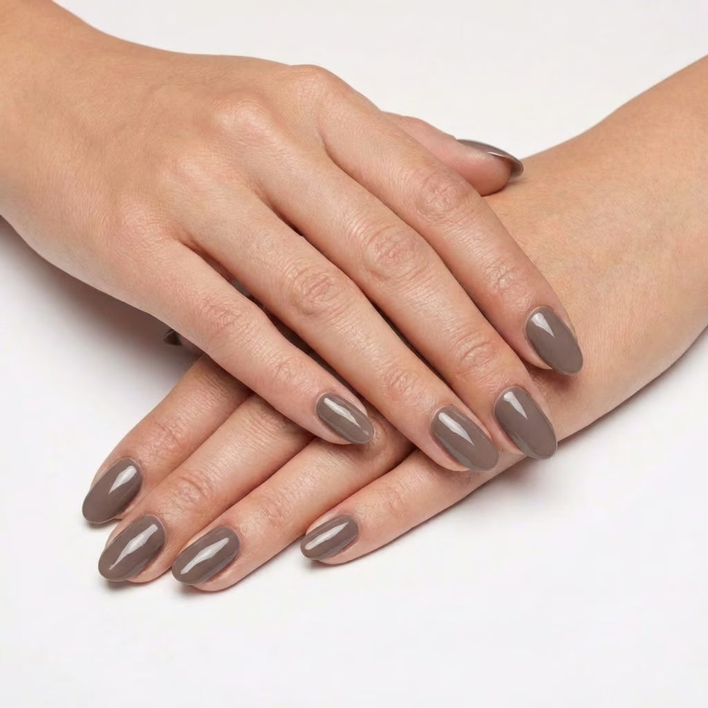 LILYCUTE Cocoa Nail Gel Polish 7ml (X013) UV LED - LILYCUTE - Two Hands Swatch