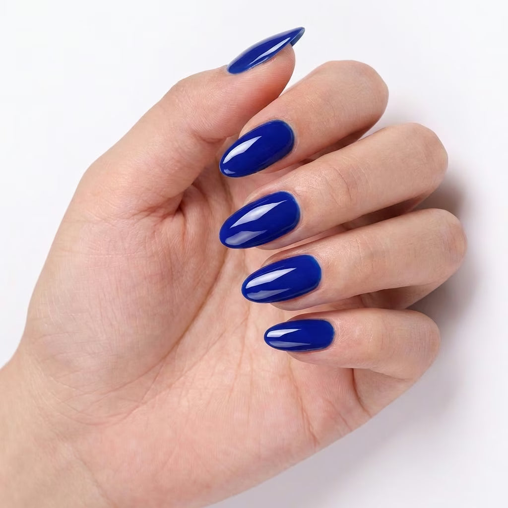 LILYCUTE Deep Navy Nail Gel Polish 7ml (X045) UV LED - LILYCUTE - Hand Swatch