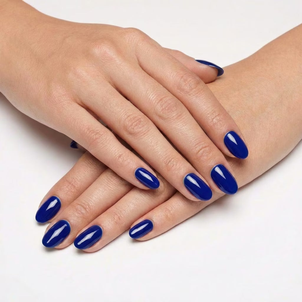 LILYCUTE Deep Navy Nail Gel Polish 7ml (X045) UV LED - LILYCUTE - Two Hands Swatch