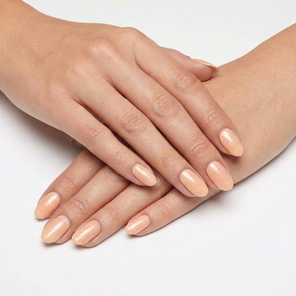 LILYCUTE Gel Polish LC-F023 hand-swatch-two-hands