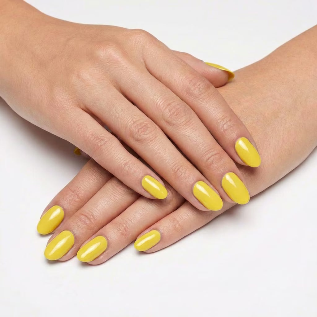 LILYCUTE Gel Polish LC-F026 hand-swatch-two-hands