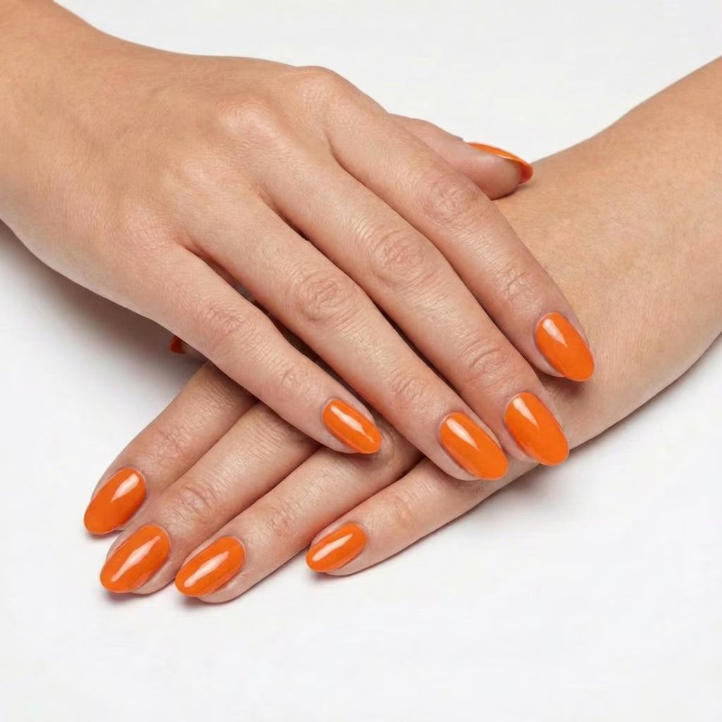LILYCUTE Gel Polish LC-F030 hand-swatch-two-hands
