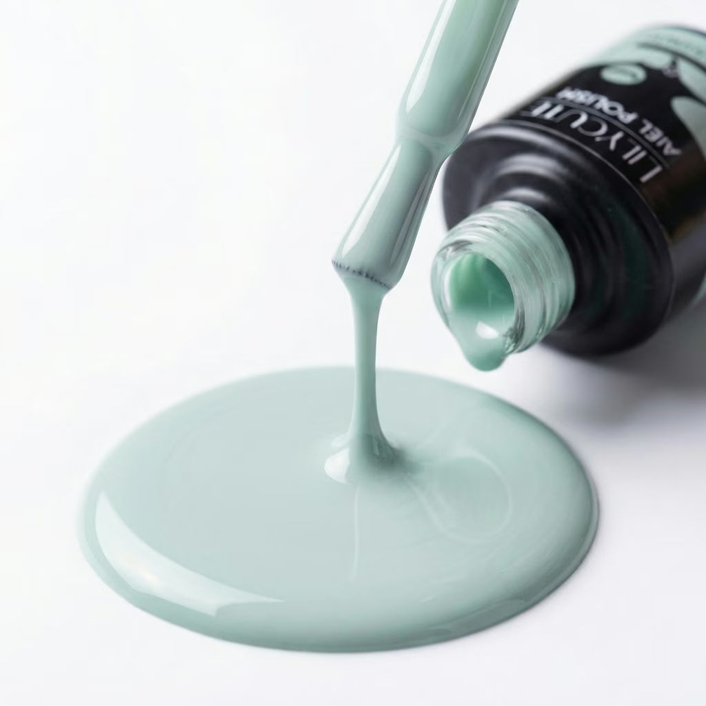 LILYCUTE Gel Polish LC-F040 brush-drip