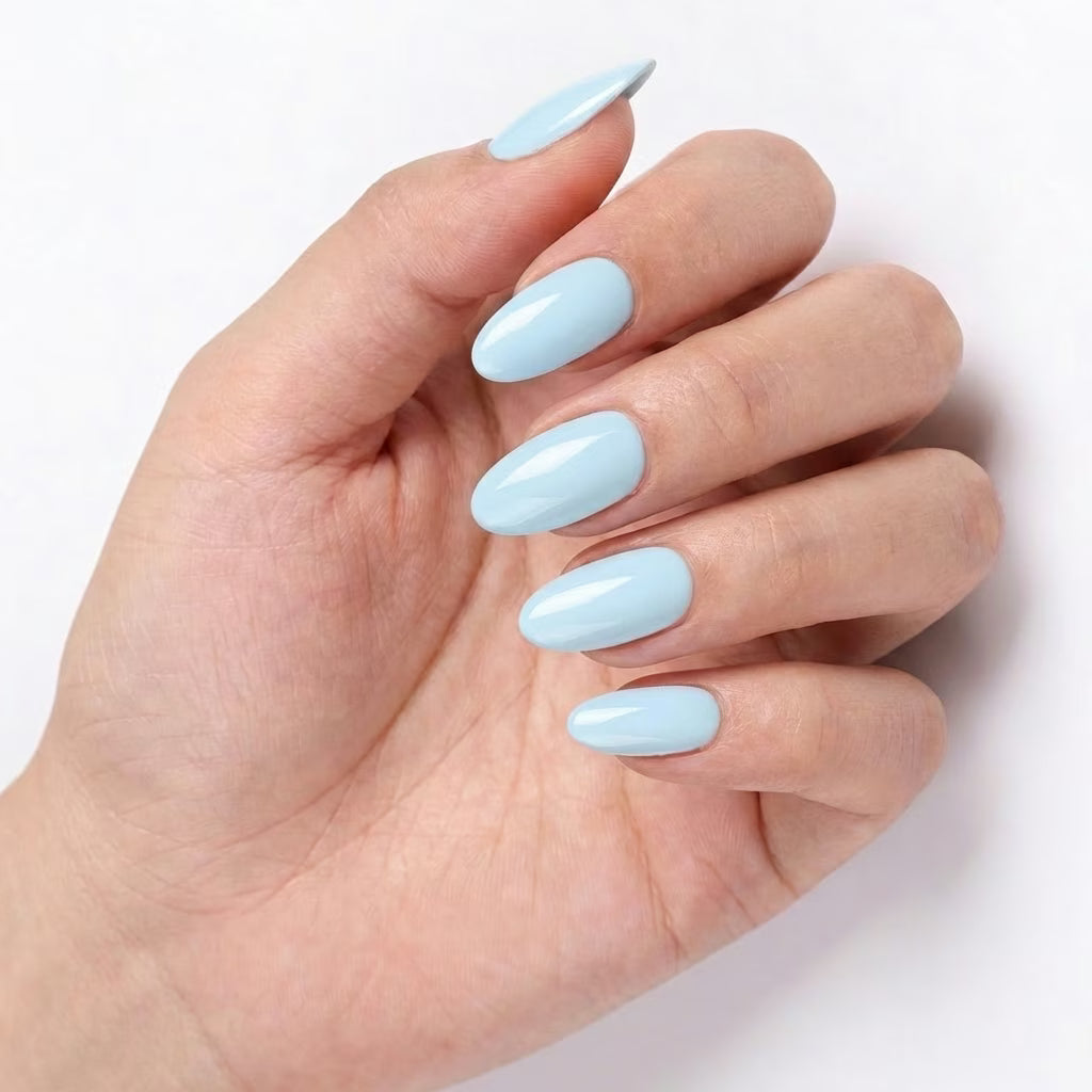 LILYCUTE Gel Polish LC-F046 hand-swatch-curled