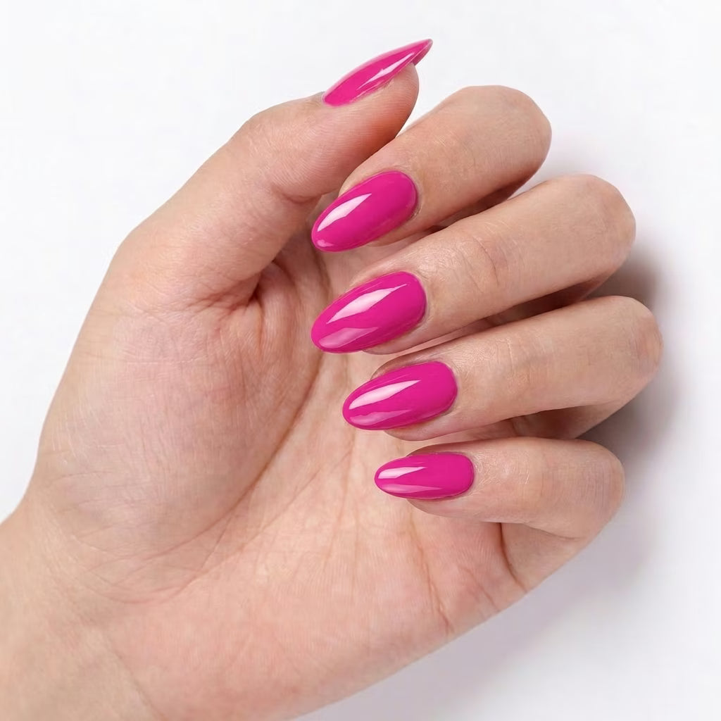 LILYCUTE Gel Polish LC-F068 hand-swatch-curled