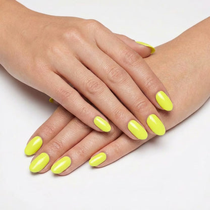 LILYCUTE Gel Polish LC-F092 hand-swatch-two-hands