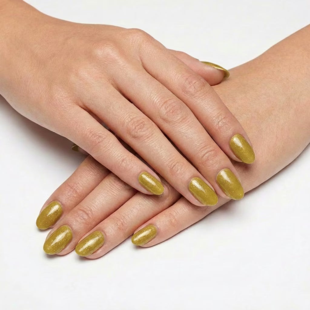 LILYCUTE Gel Polish LC-F115 hand-swatch-two-hands