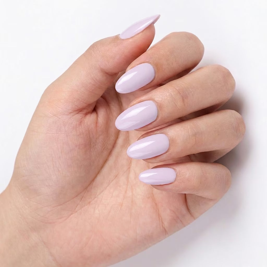 LILYCUTE Gel Polish LC-F131 hand-swatch-curled