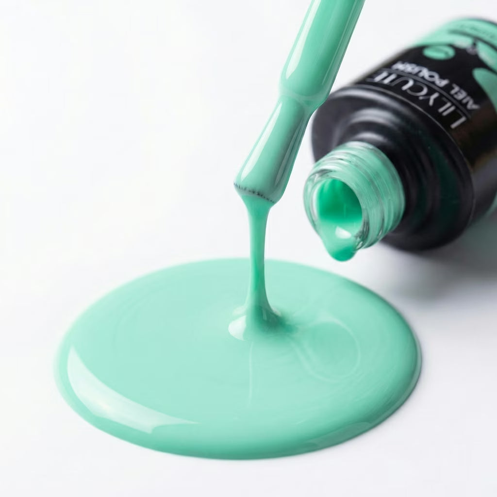 LILYCUTE Gel Polish LC-F151 brush-drip