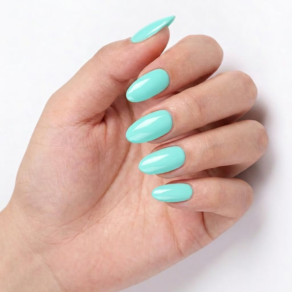 LILYCUTE Light Teal Nail Gel Polish 7ml (X086) UV LED - LILYCUTE - Hand Swatch