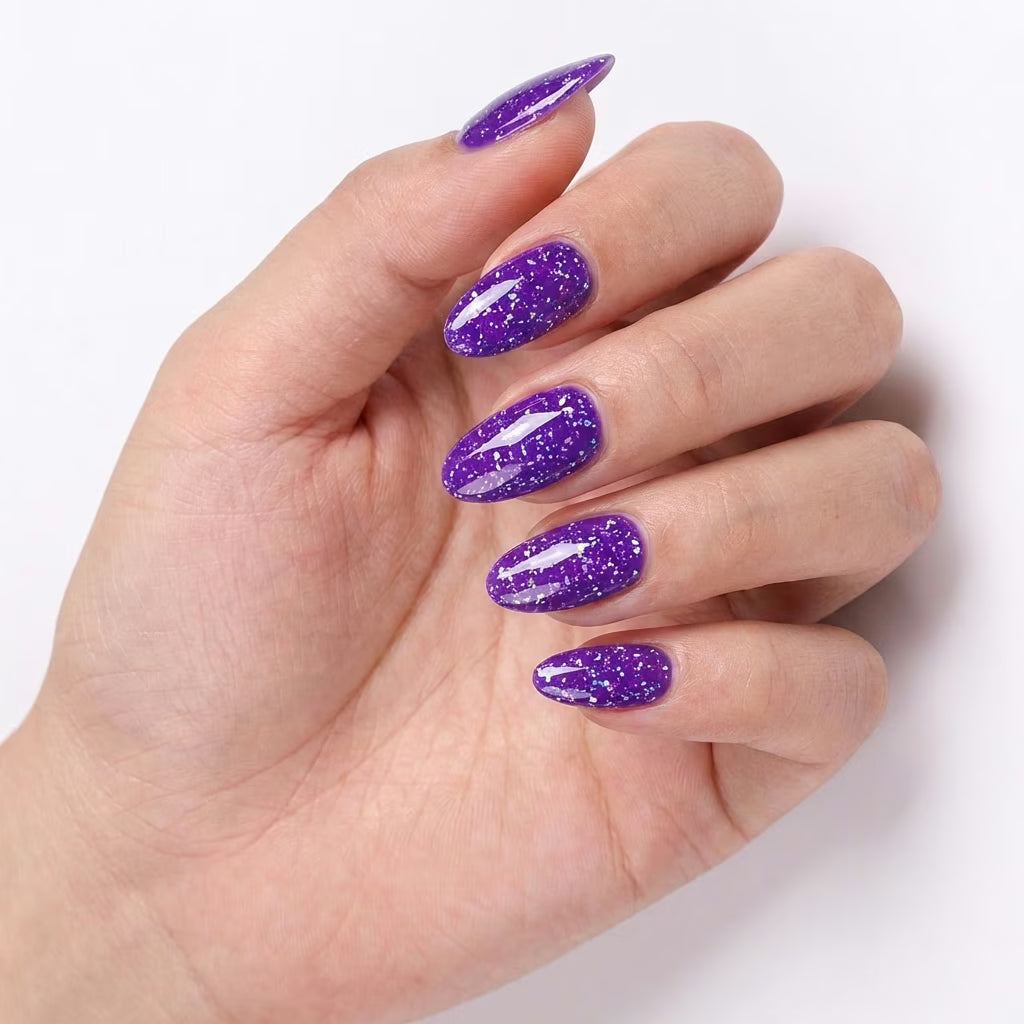LILYCUTE Royal Purple Nail Gel Polish 7ml (X119) UV LED - LILYCUTE - Hand Swatch