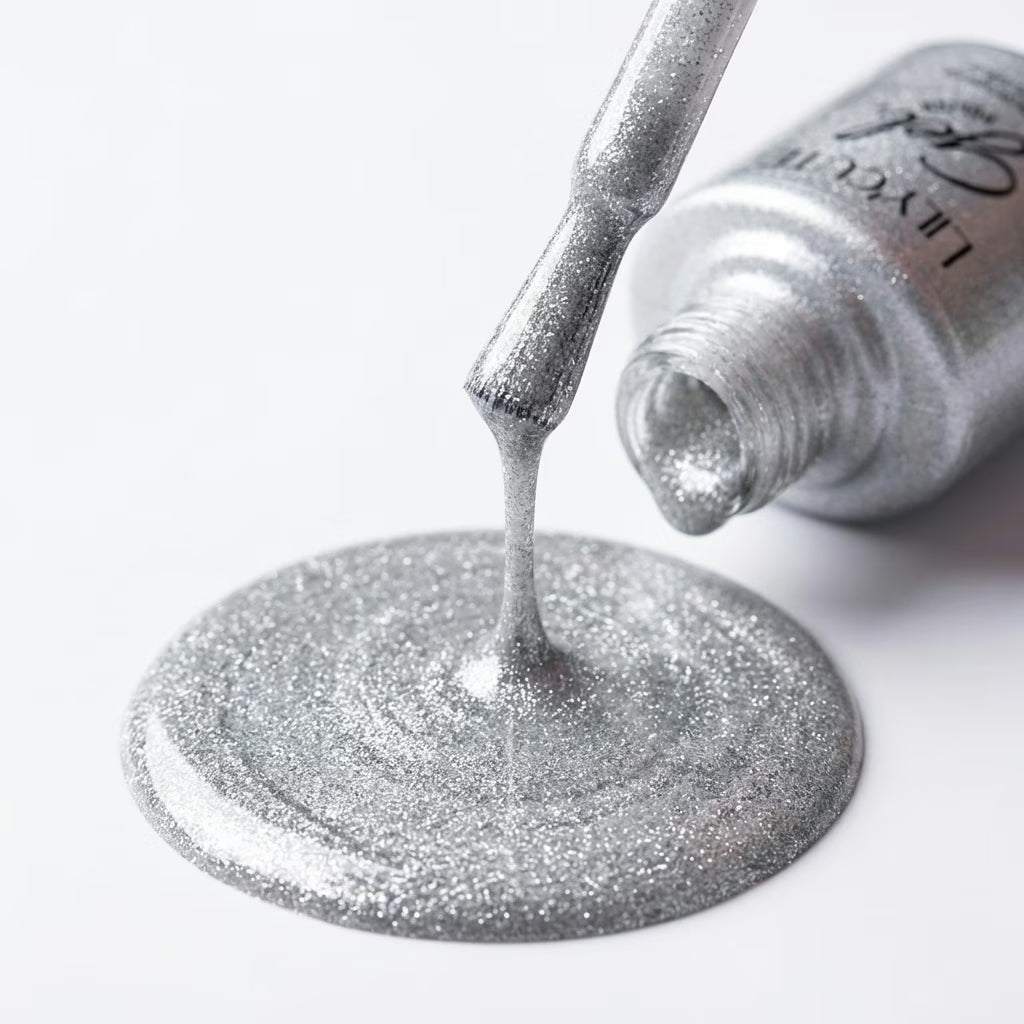 LILYCUTE Silver Nail Gel Polish 7ml (X107) UV LED - LILYCUTE - Brush Drip