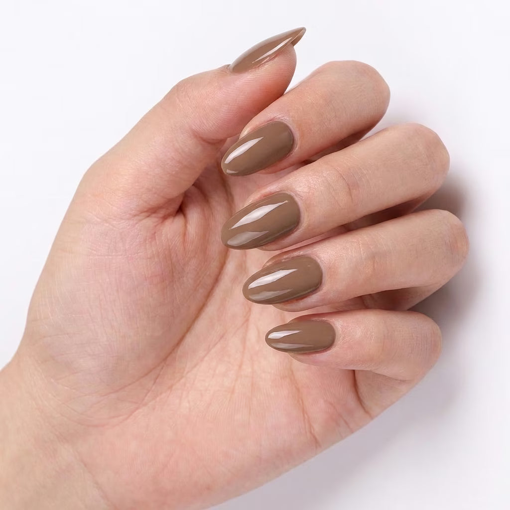 LILYCUTE Warm Brown Nail Gel Polish 7ml (X029) UV LED - LILYCUTE - Hand Swatch